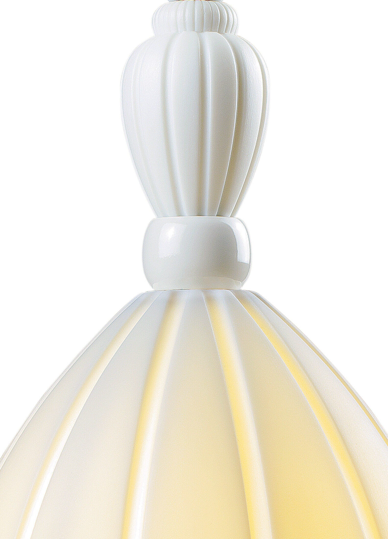 Lladró - Mademoiselle Table Lamp - Daniela