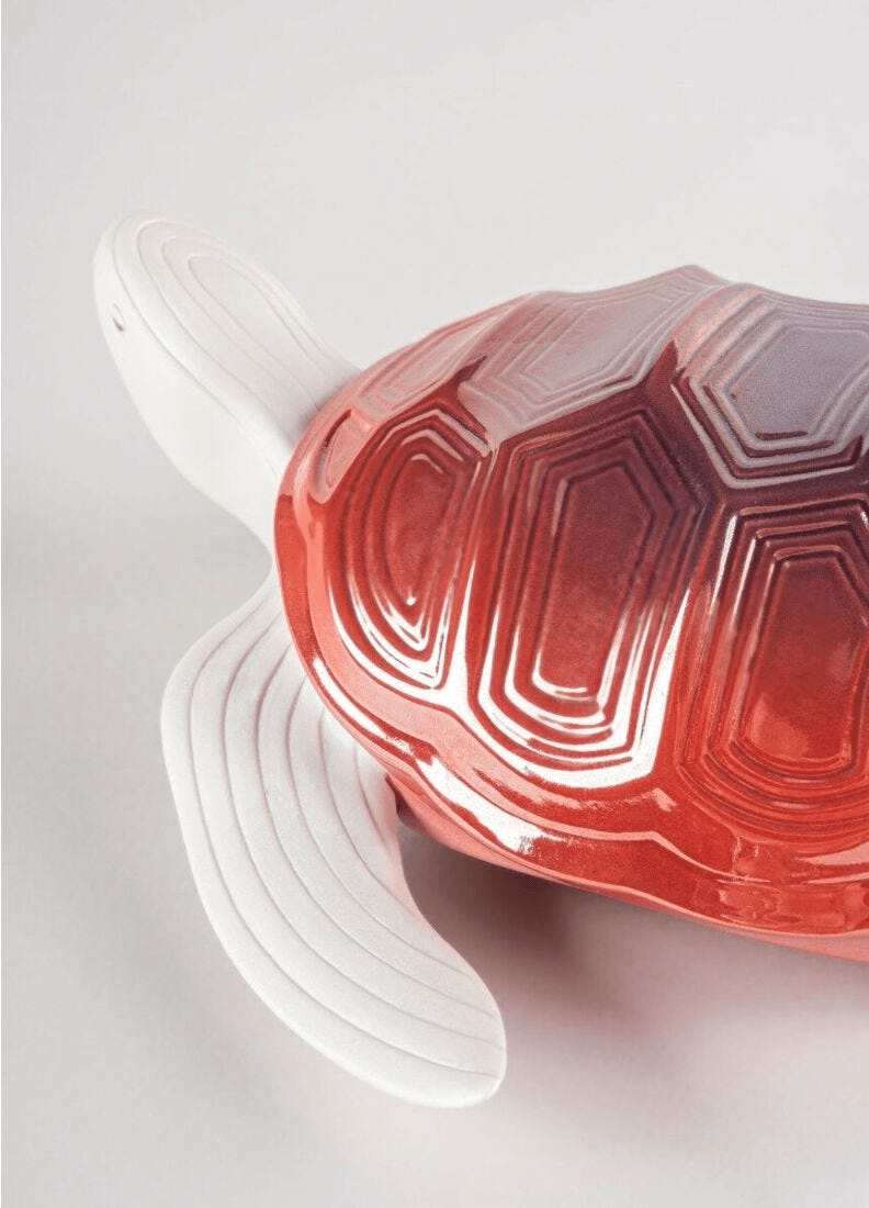 Lladró - Little Turtle Sculpture in porcelain with geometric patterns and red decoration.