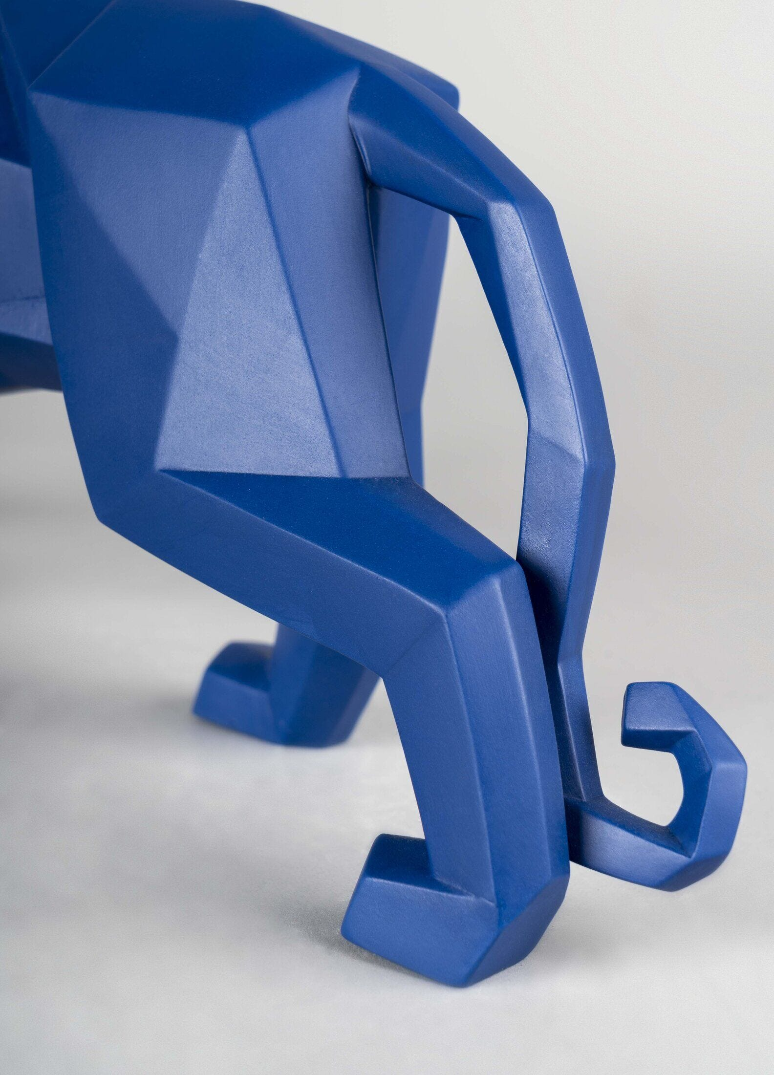 Lladró - Panther Sculpture - Blue Matte