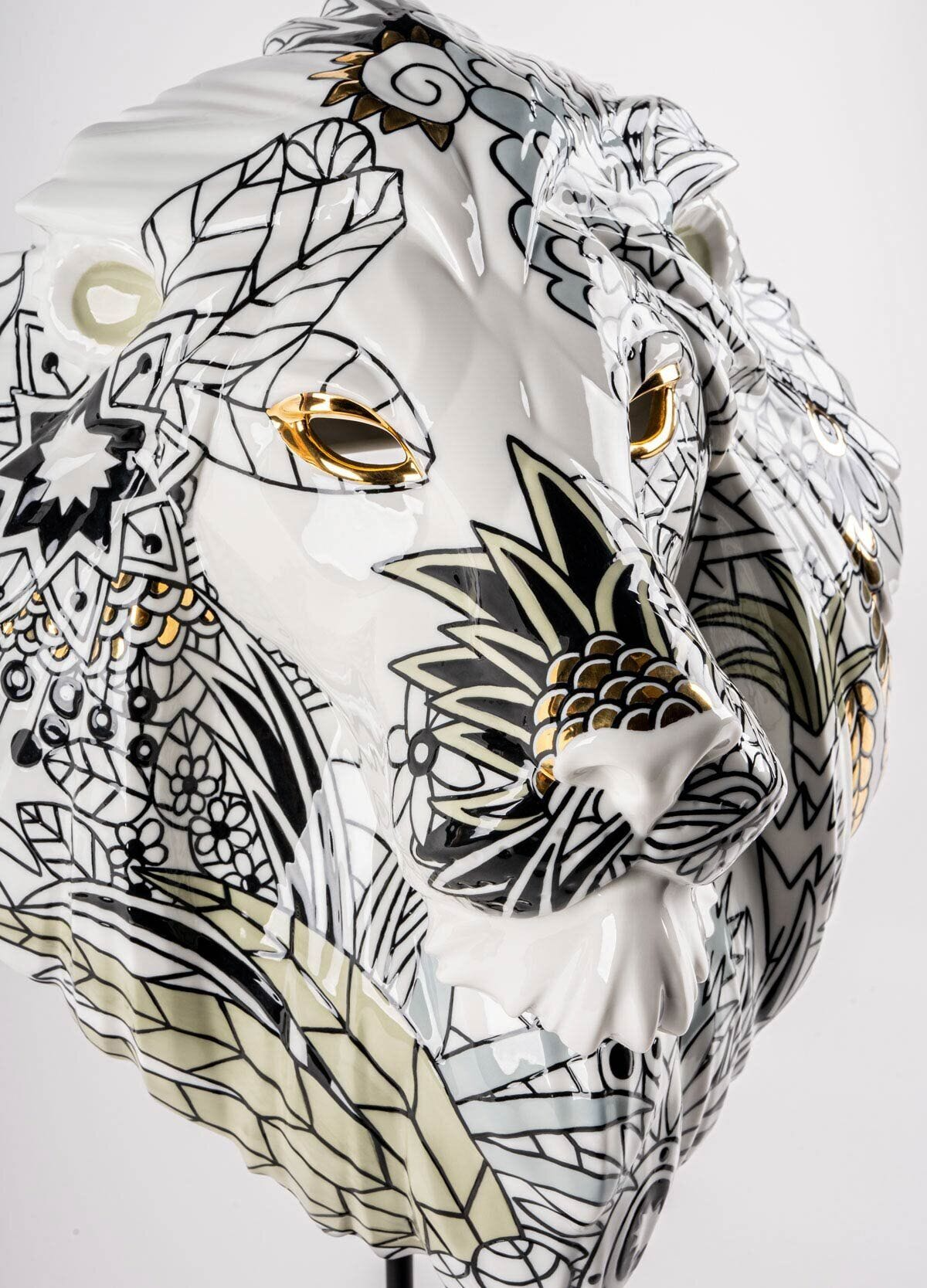 Lladró - Lion Mask - Wild Nature