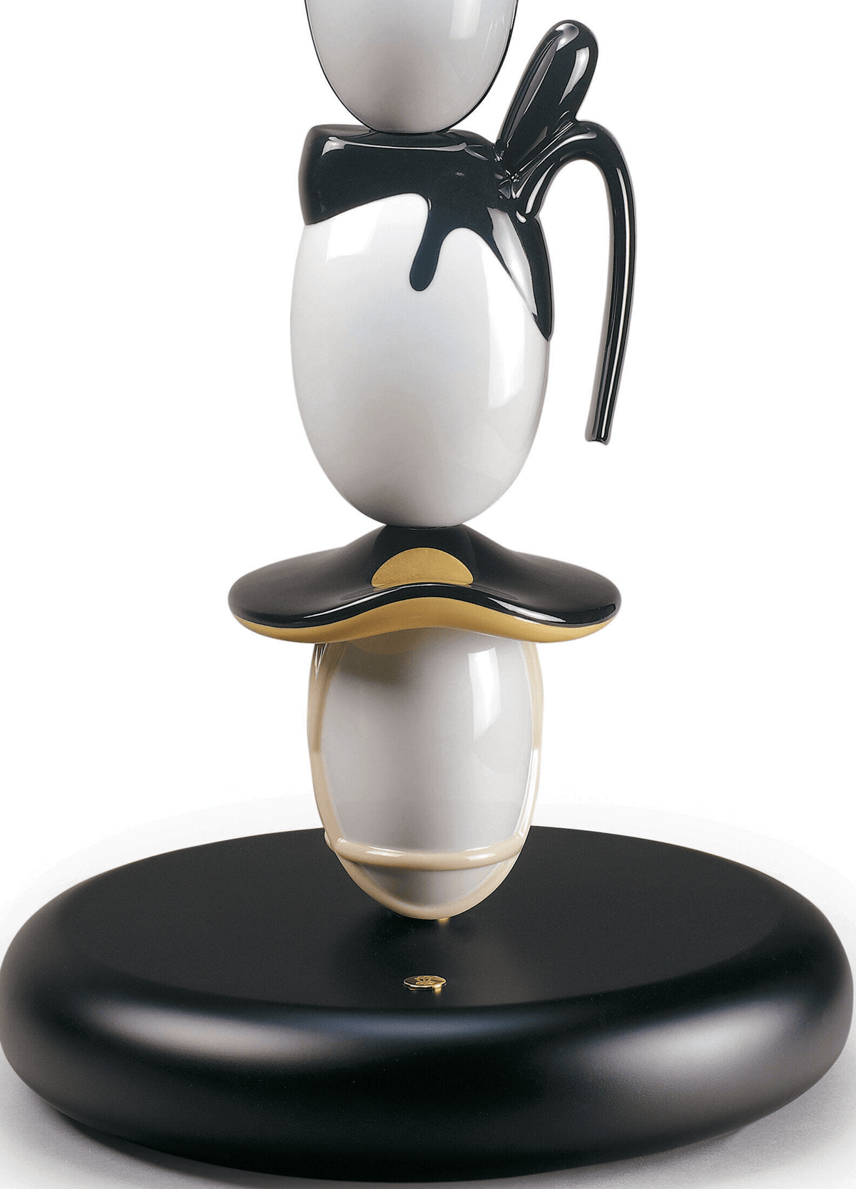 Lladró - Hairstyle Table Lamp (H/I/M) in black and white porcelain design with golden accents.