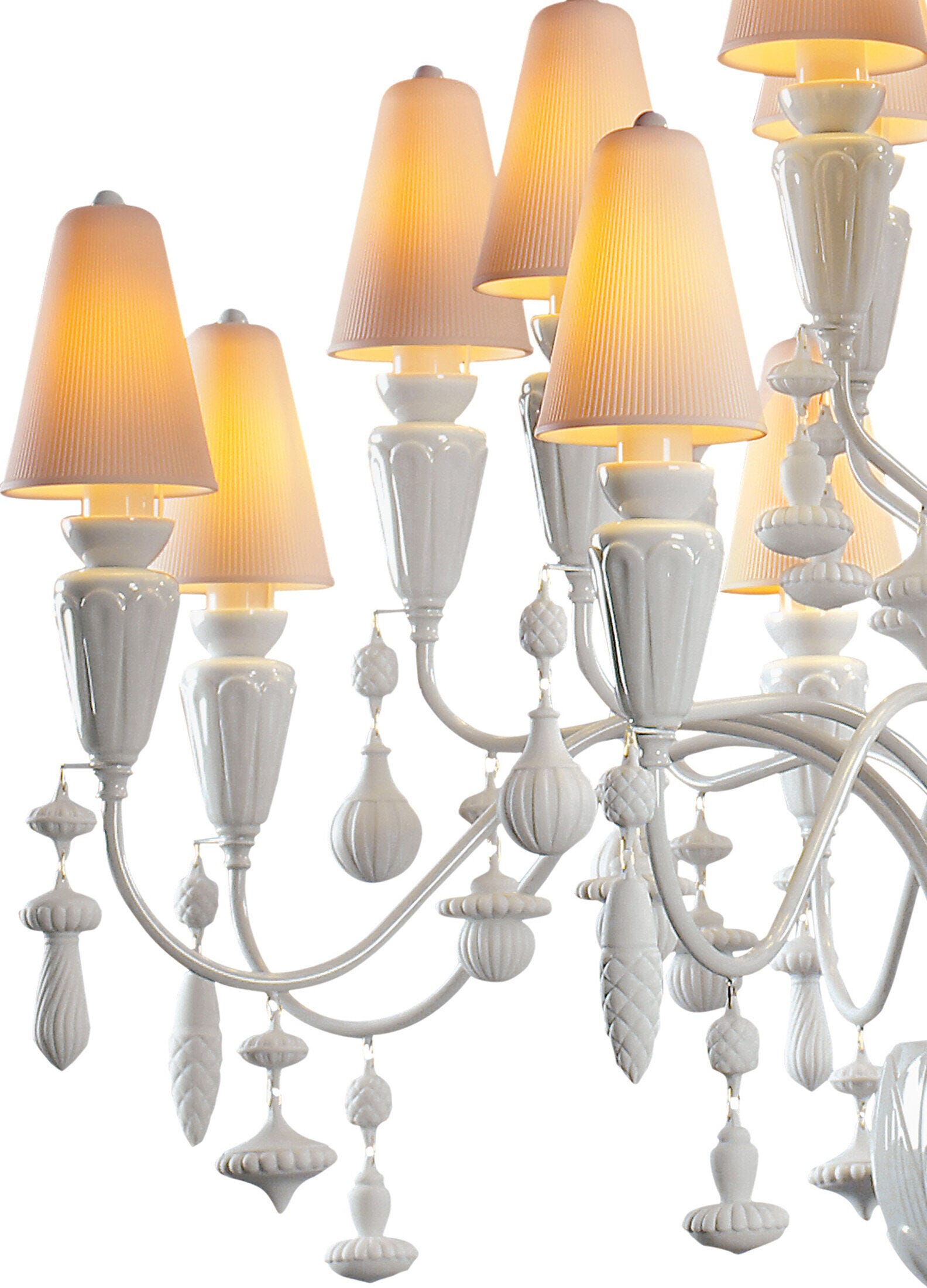 Lladró - Ivy and Seed 20 Lights Chandelier - White