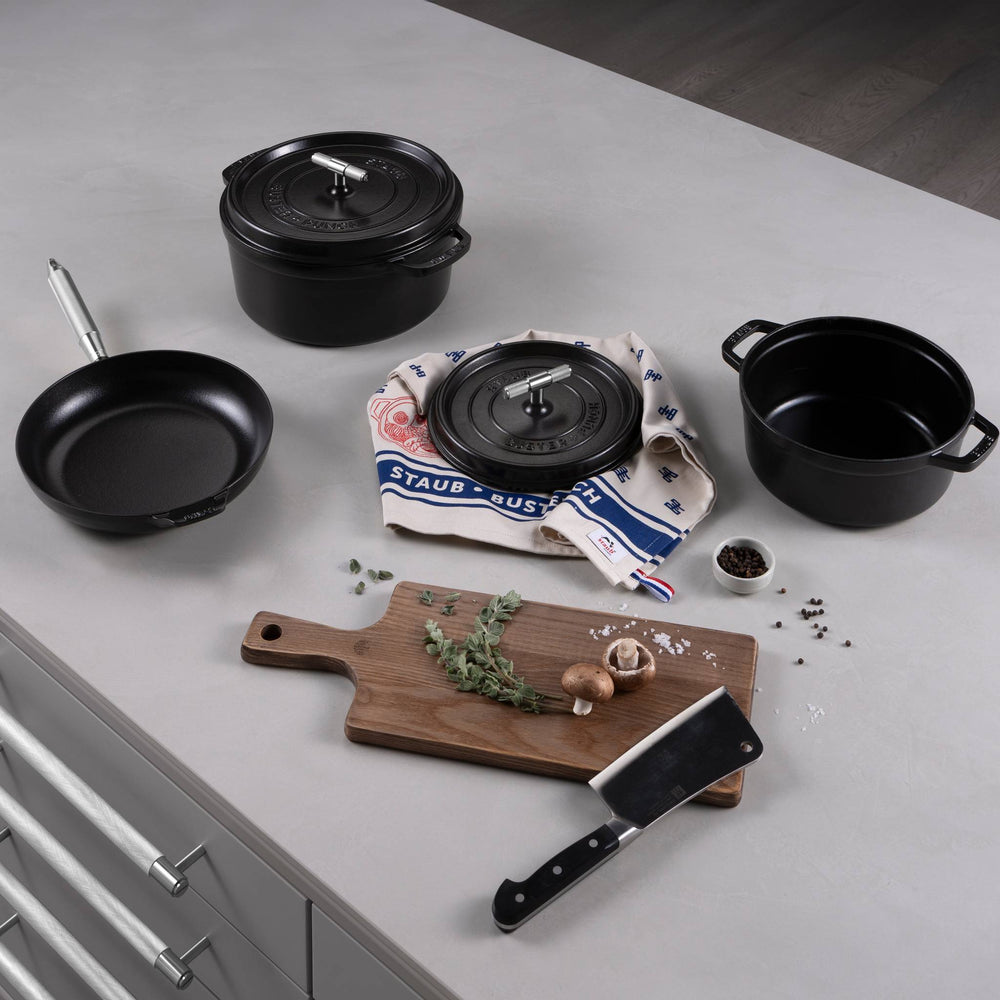 Buster & Punch - Pan Cross - 28CM - Staub - Steel