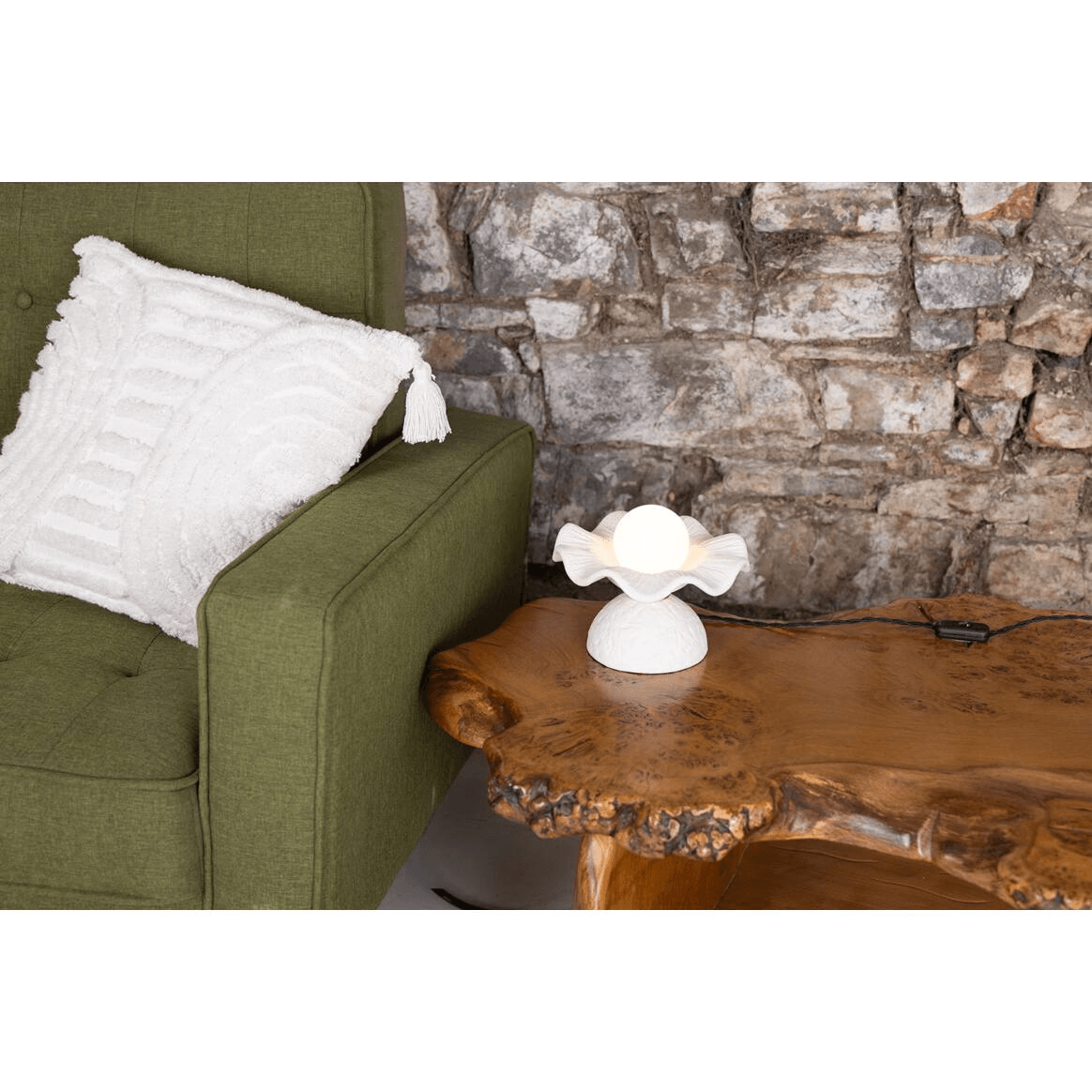 Mullan Rivale Table Lamp with Wavy Ceramic Shade Matte White Striped - Polished Brass Finish
