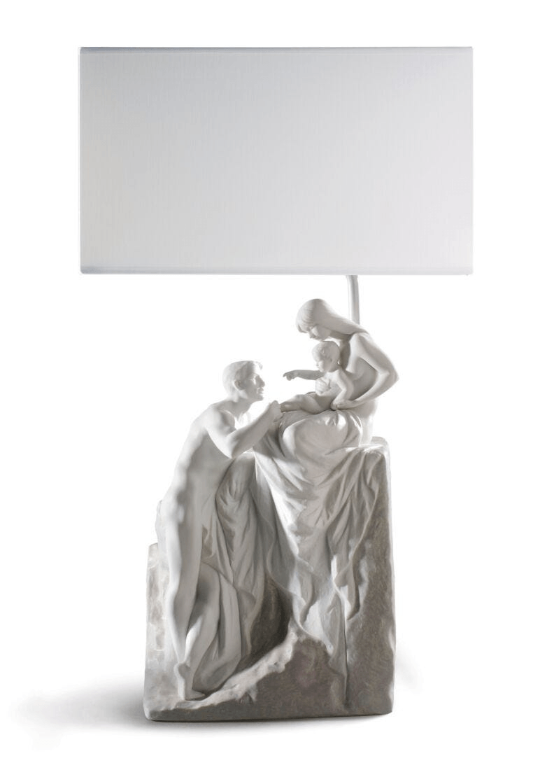 Lladró - Family Table Lamp featuring porcelain sculpture of a family, combining elegance and functionality.