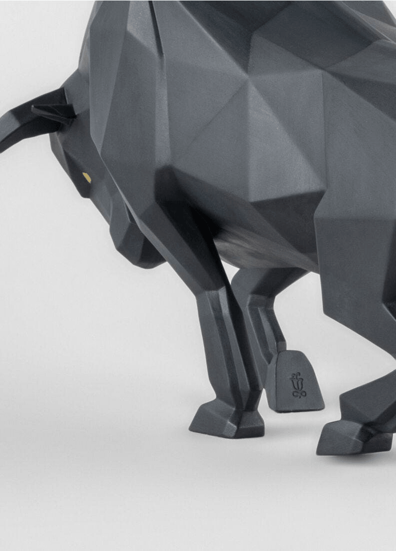 Lladró - Bull Sculpture - Black matte showcasing geometric design in matte black porcelain.