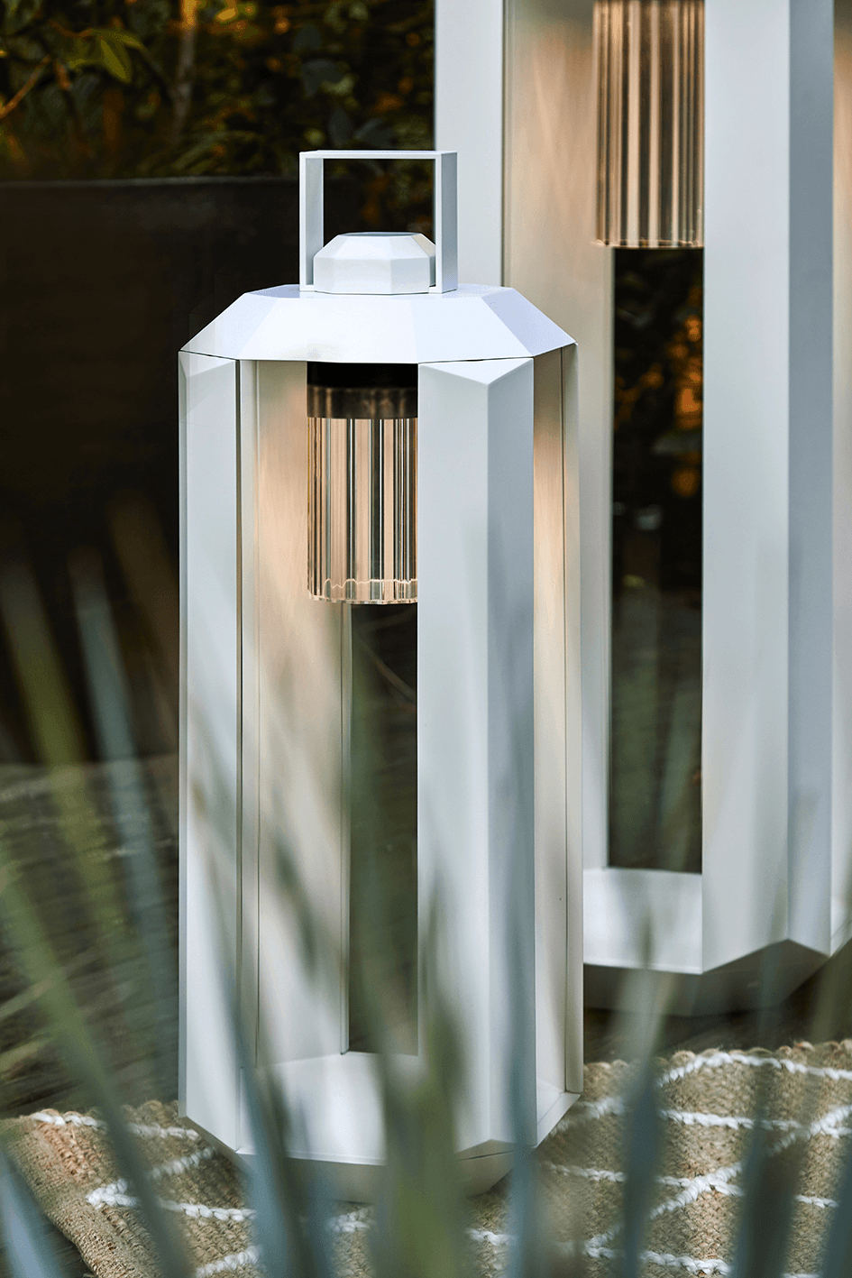 Contardi Cube Wired Lantern Small - Matt White Frame - Transparent Striped Plexiglass Diffuser