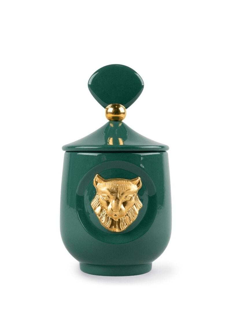 Lladró - Lynx candle Luxurious animals - Redwood fire Scent in a green porcelain holder with gold accents.
