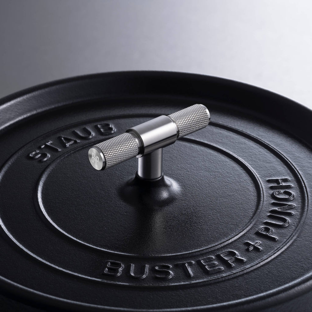 Buster & Punch - Cocotte Cross - 28CM - Staub - Black - Steel