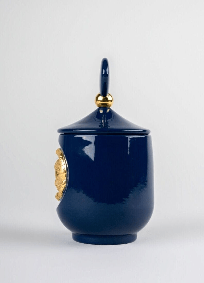 Lladró - Snake candle Luxurious Animals. A Secret Orient Scent in a porcelain holder with golden accents.