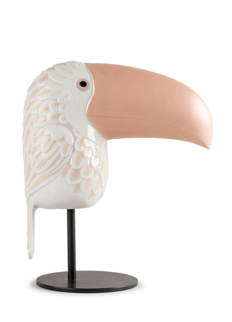 Lladró - Face 2 Face - Toucan decorative porcelain bird sculpture with intricate etching