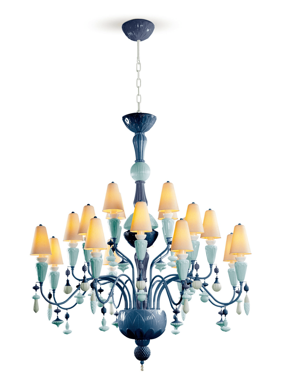 Lladró - Ivy and Seed 20 Lights Chandelier - Ocean in stunning porcelain with organic design and elegant light shades.