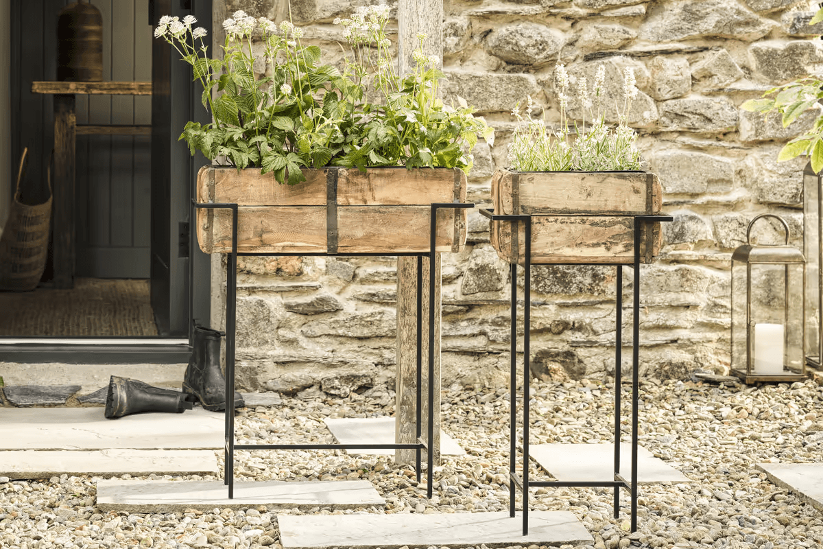 Nkuku - Amazzi Indoor Planter Stand - Natural & Black - Small