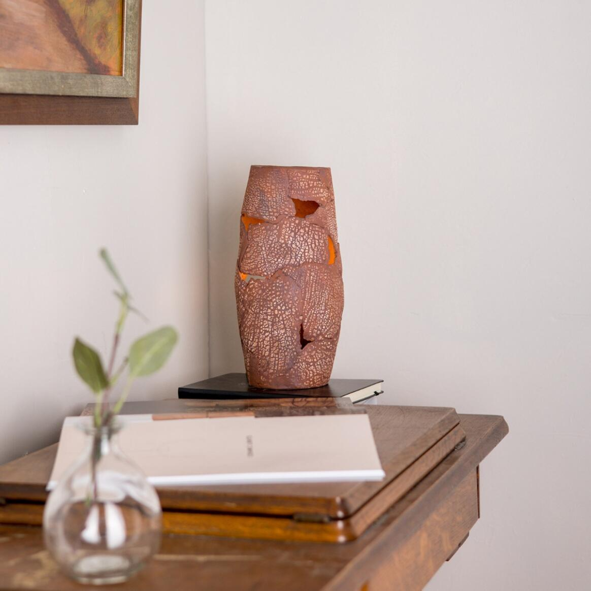 Mullan Carya Ceramic Table Lamp Rustic Luminaire Red Iron - Powder Coated Matte Black Finish