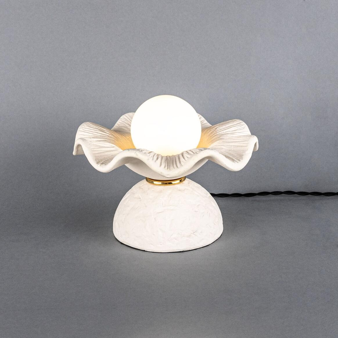 Mullan Rivale Table Lamp with Wavy Ceramic Shade Matte White Striped - Polished Brass Finish