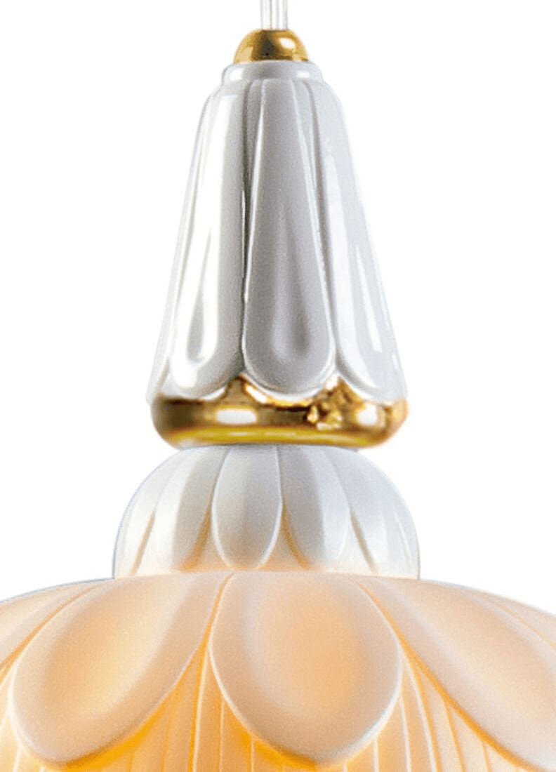 Lladró - Ivy and Seed Single Pendant Light - Golden Luster close-up of porcelain design with gold accents