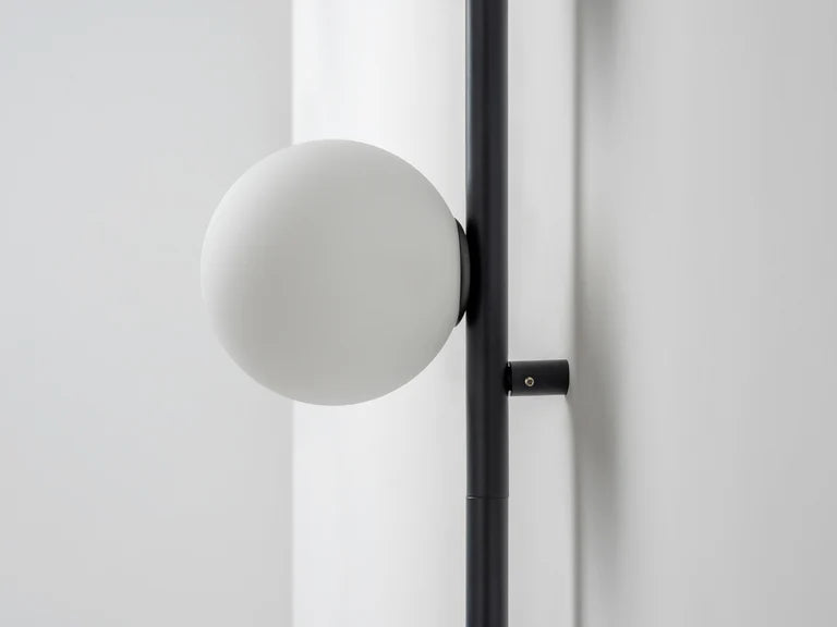 Houseof Bar Opal Ball wall light