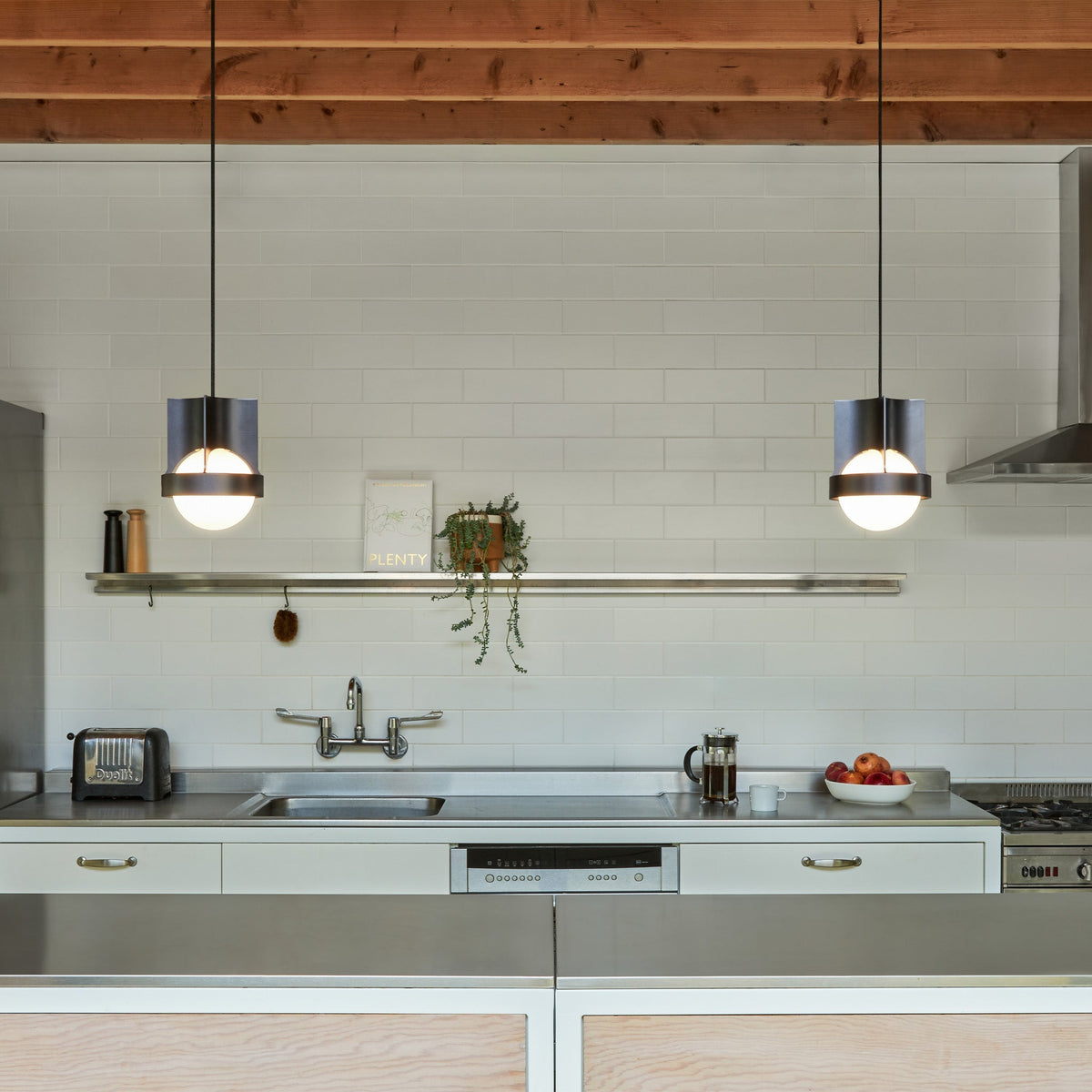 Tala Loop Single Pendant in Dark Grey + Sphere IV