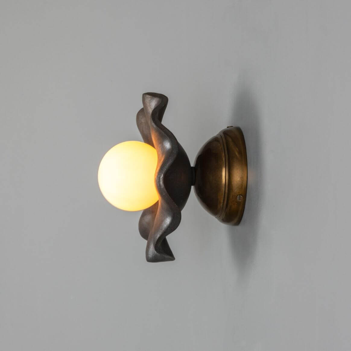 Mullan - Rivale Wall Light with Wavy Ceramic Shade Metallic Earth 21cm IP20 - Antique Brass Finish