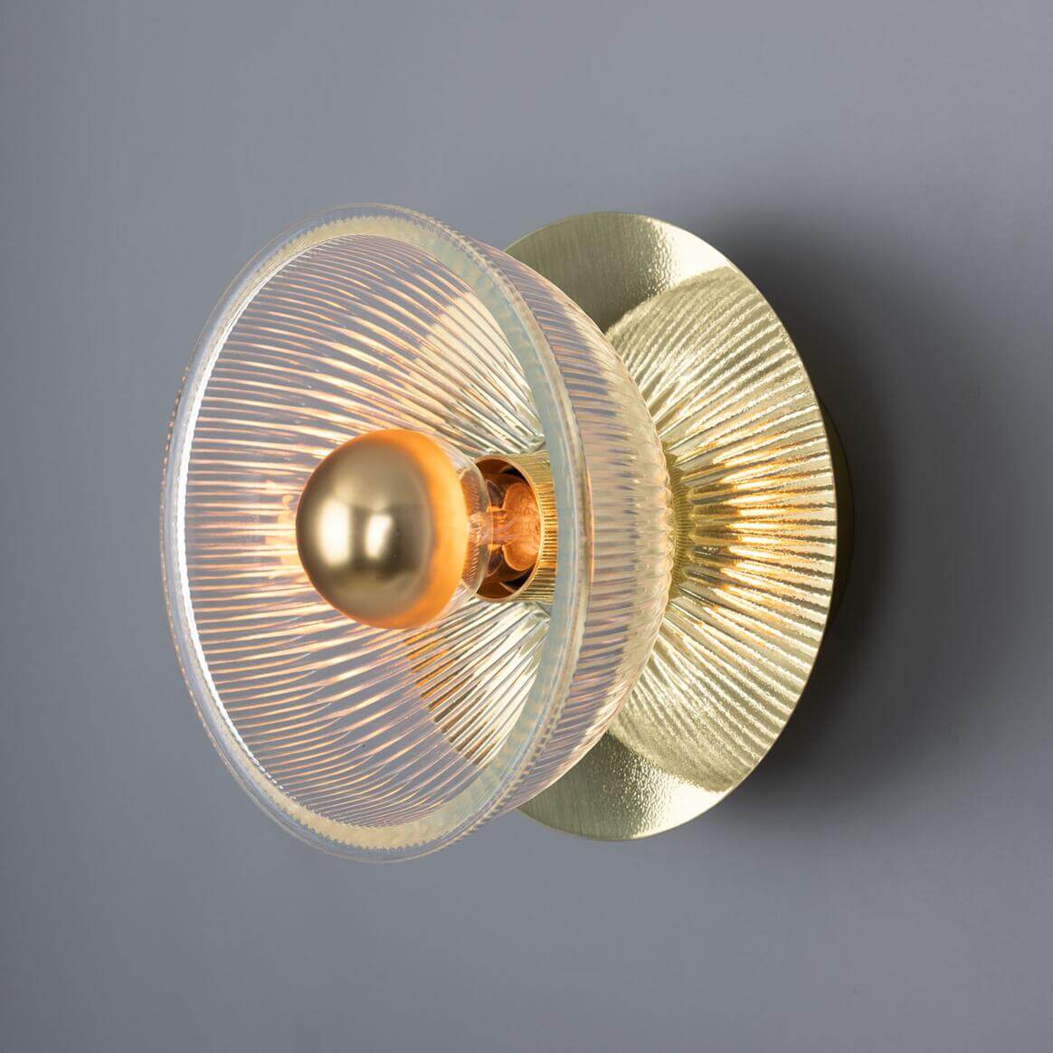 Mullan - Eclipse Prismatic Brass Glass Dish Wall Light 20cm IP20 - Polished Brass Finish