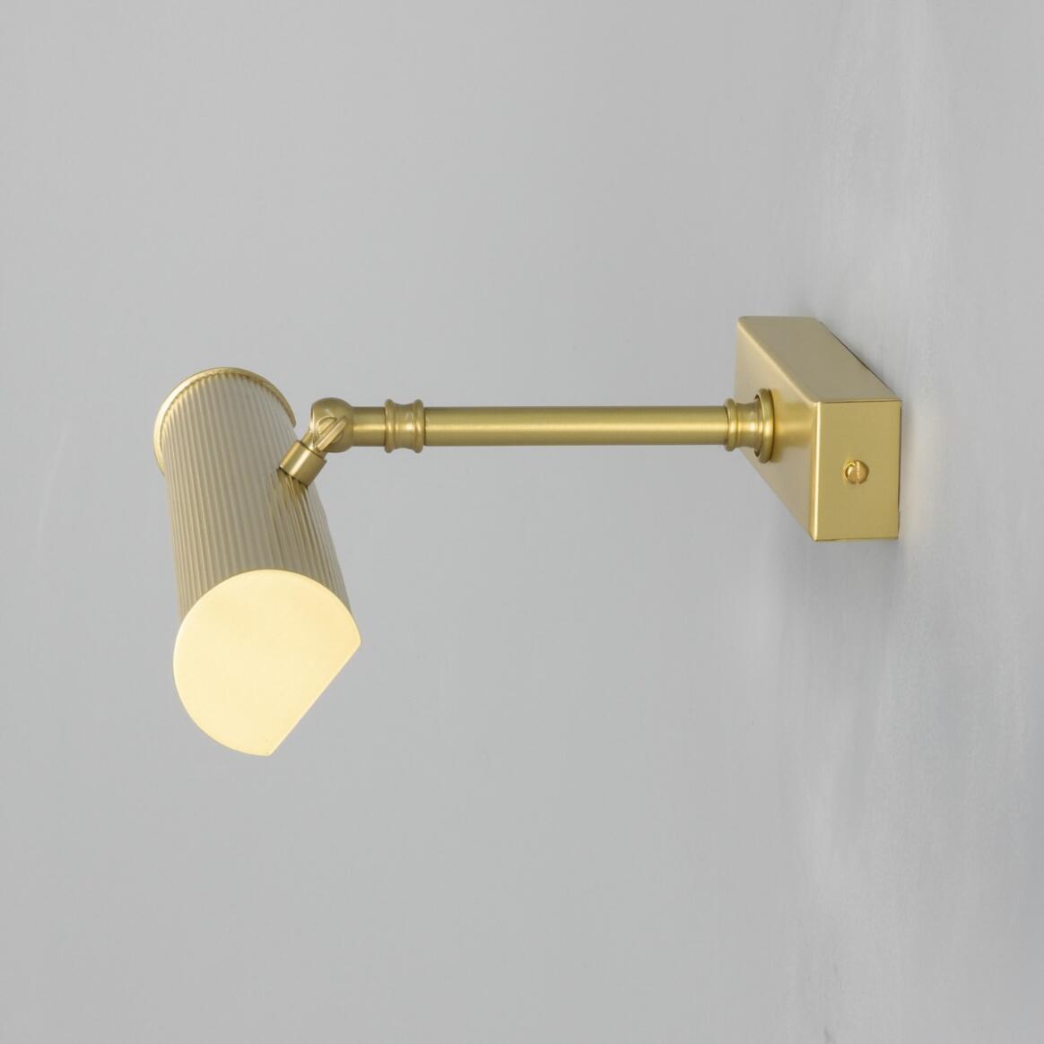 Mullan - Cambridge Adjustable Reeded Brass Picture Light 35.5cm IP20 - Satin Brass Finish