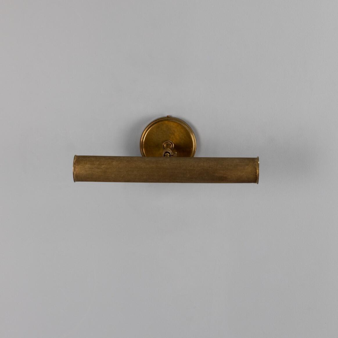 Mullan - Bilbury Adjustable Reeded Brass Picture Light 35.5cm IP20 - Antique Brass Finish