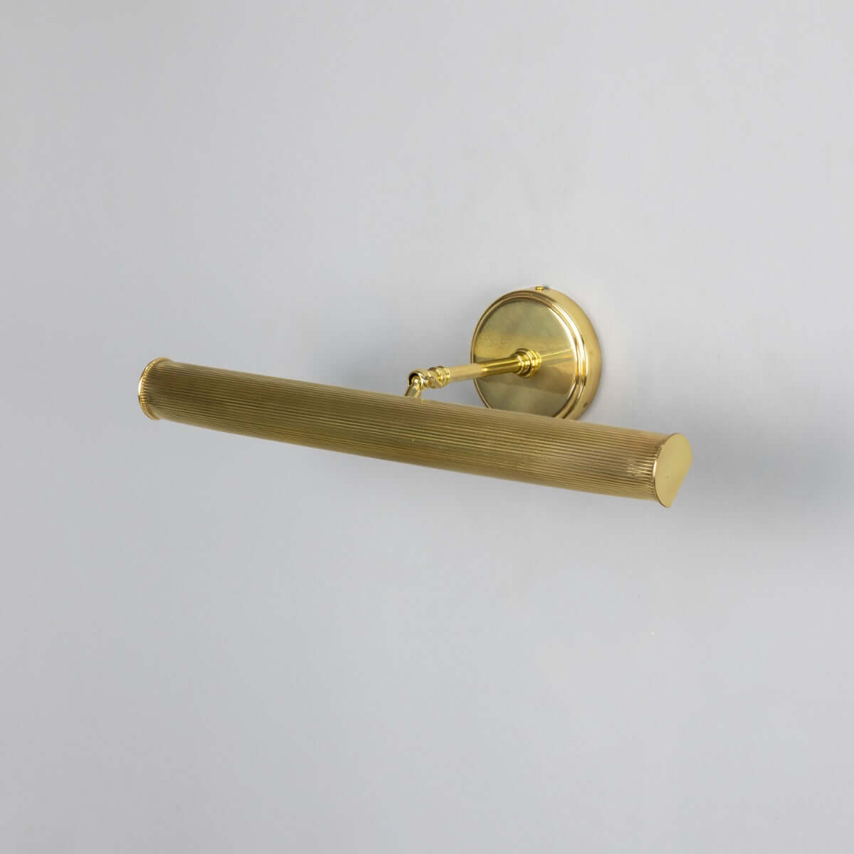 Mullan - Bilbury Adjustable Reeded Brass Picture Light 50.5cm IP20 - Polished Brass Finish