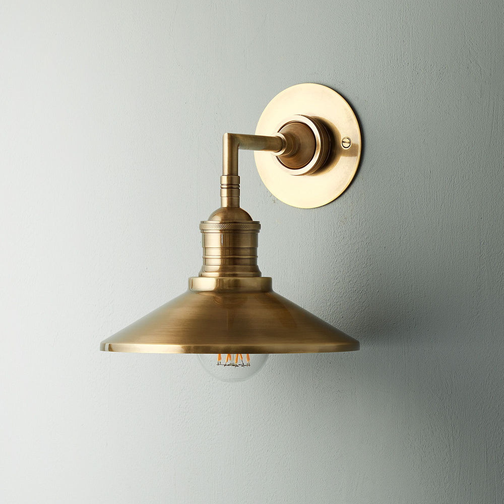 Pooky - Whizzer Wall Light - Antique Brass