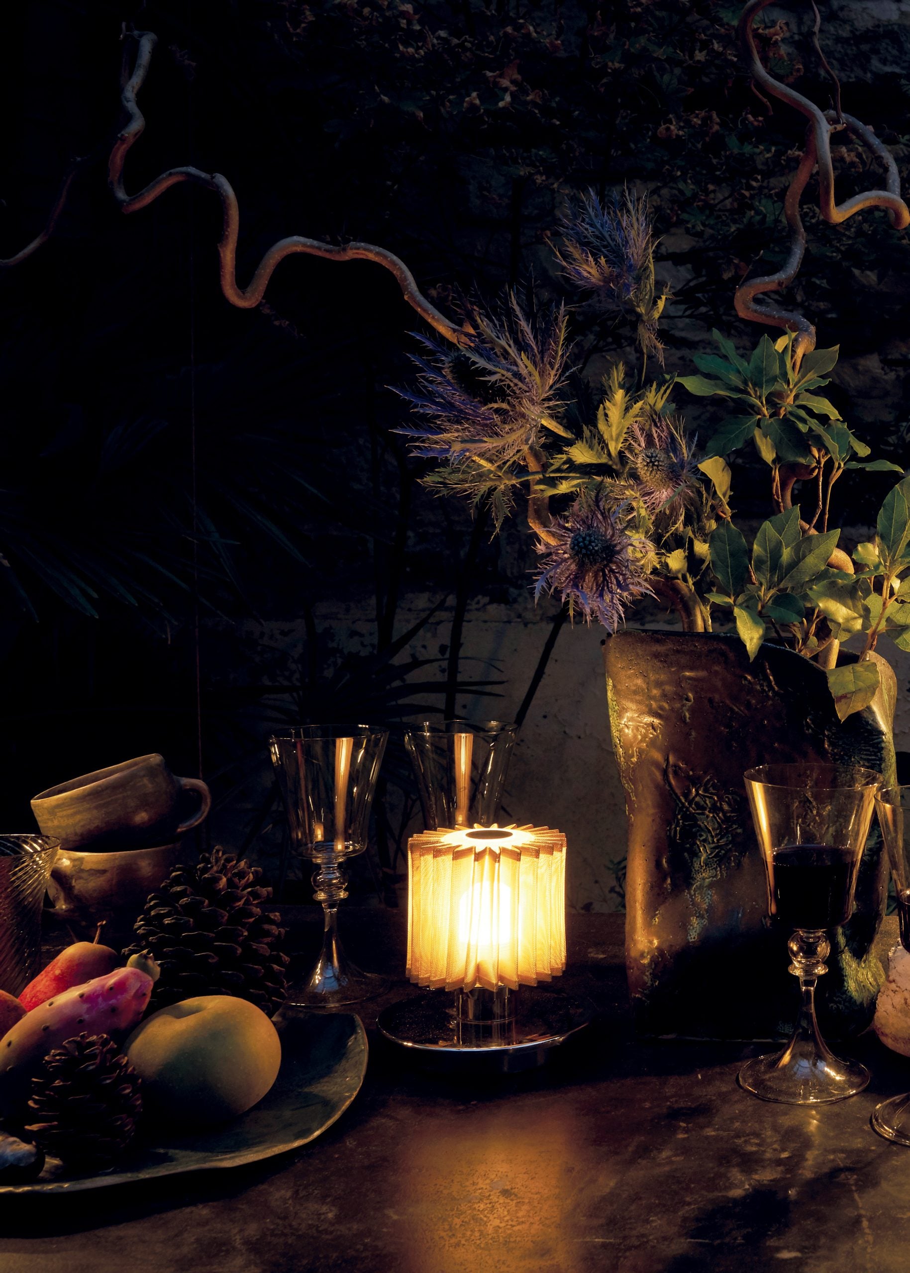 5_AMB_ITS_TABLE_GOLD_SILVER