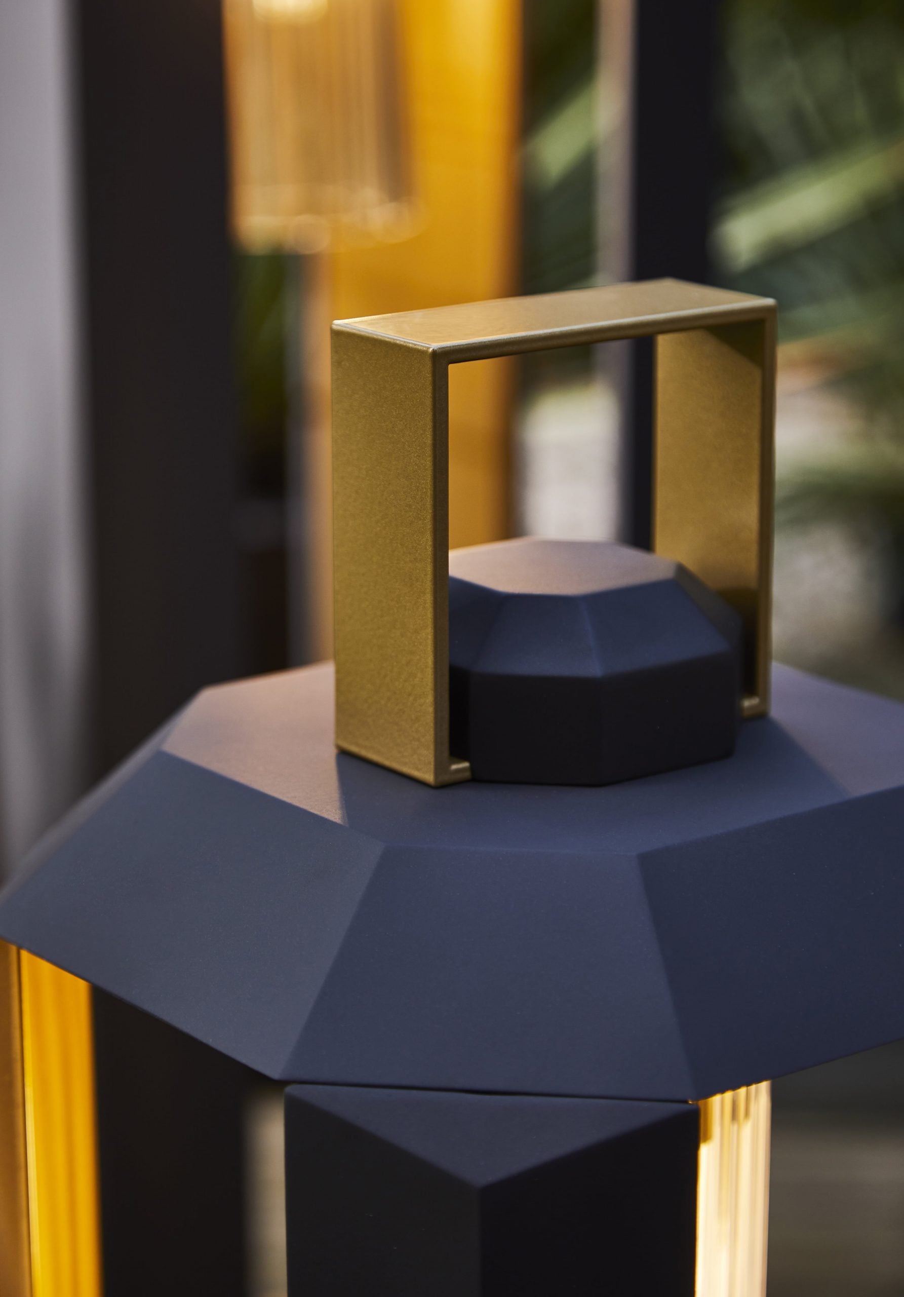 Cube outdoor battery (3)-min