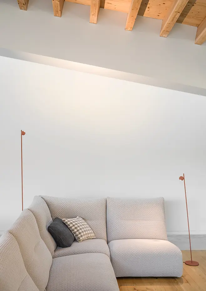 Estiluz - Compass Floor lamps - 4079 - 59 Terracotta