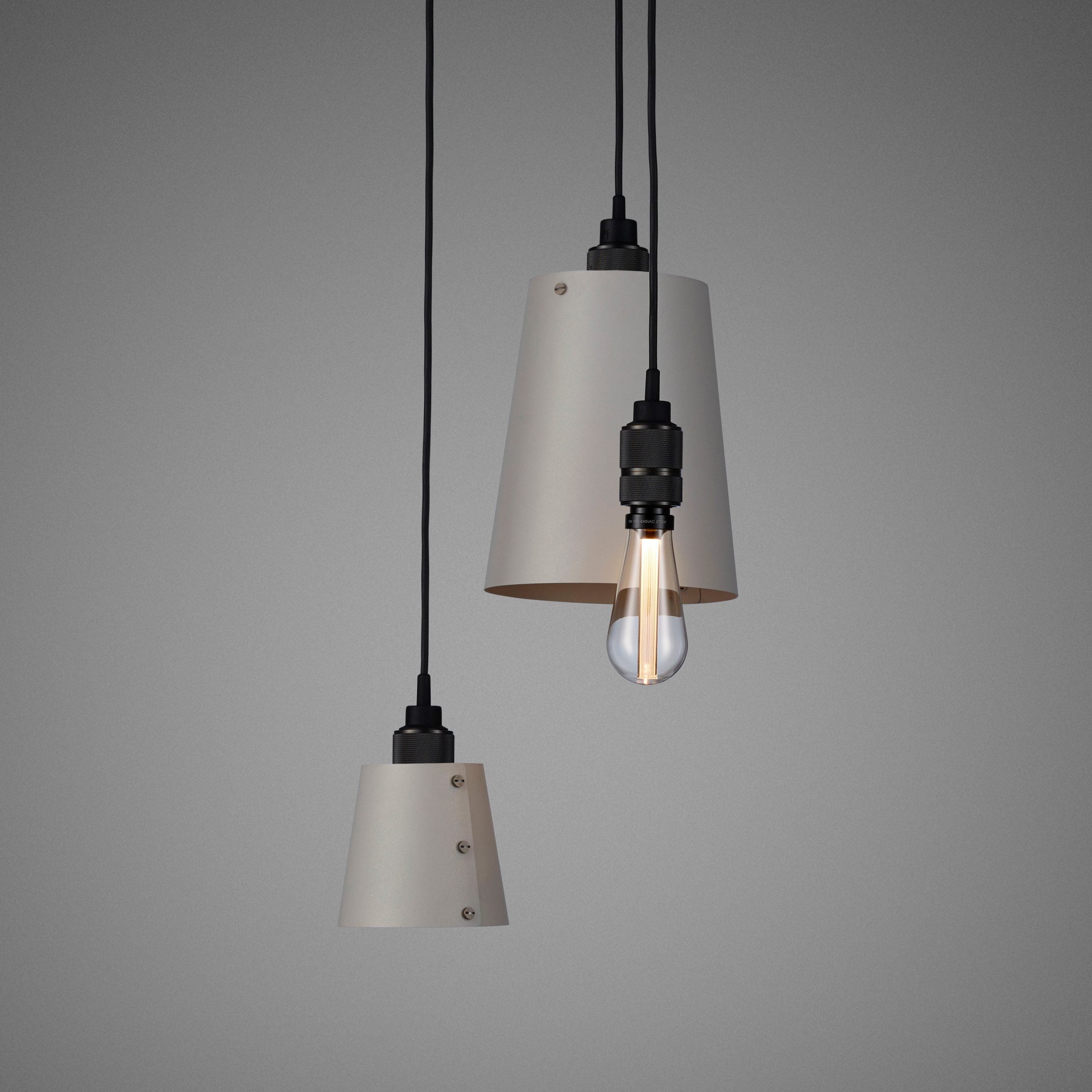 Buster & Punch Hooked Pendant Chandelier - 3.0 - Mix - Stone - Smoked Bronze - 2.0m