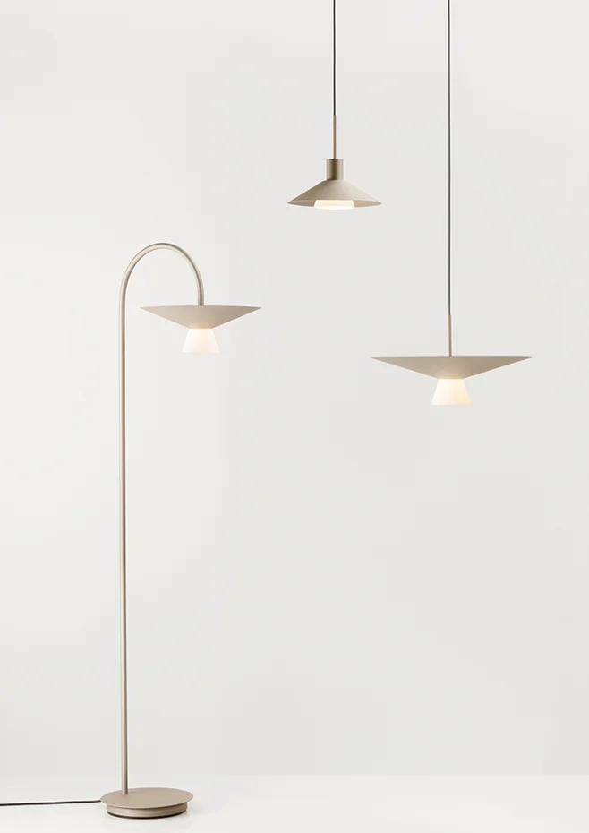 Estiluz - Belt Floor lamps - 149MG - 94 Champagne