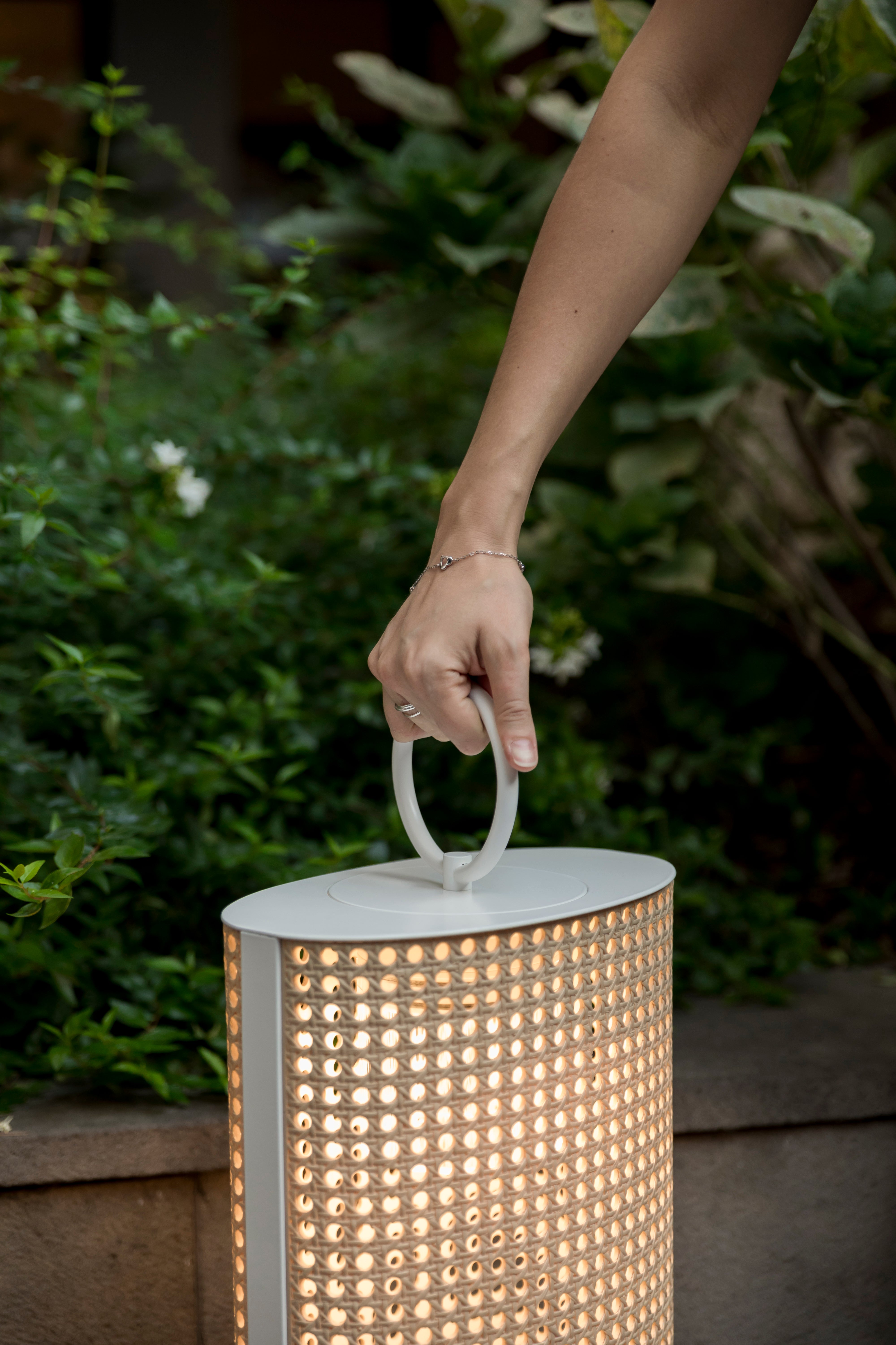 Contardi Lighting Clara Outdoor IP65 Battery Table/Floor Lamp - Medium - Matt White Lacquered