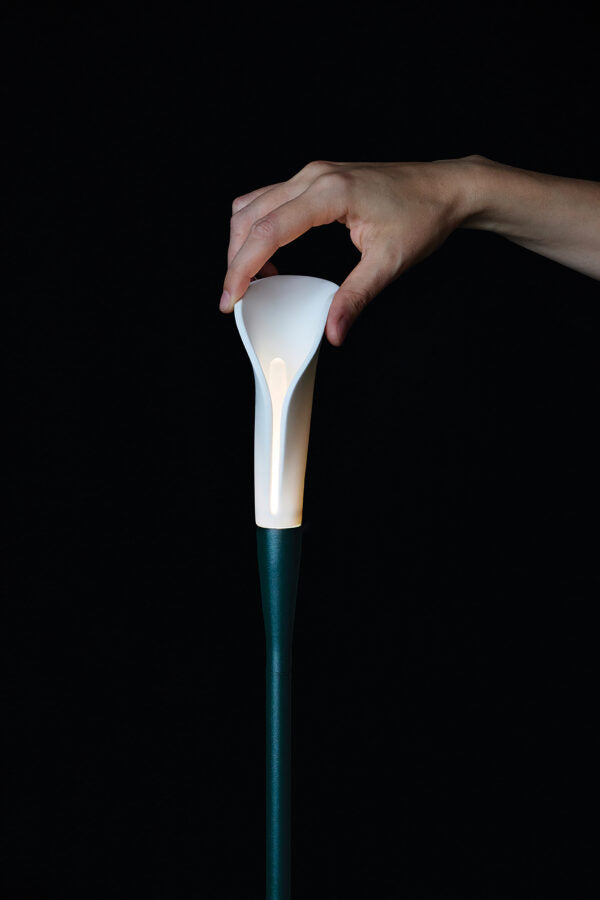 Contardi Bloom Outdoor Lamp Long - White silicon Diffuser - Dark green Frame