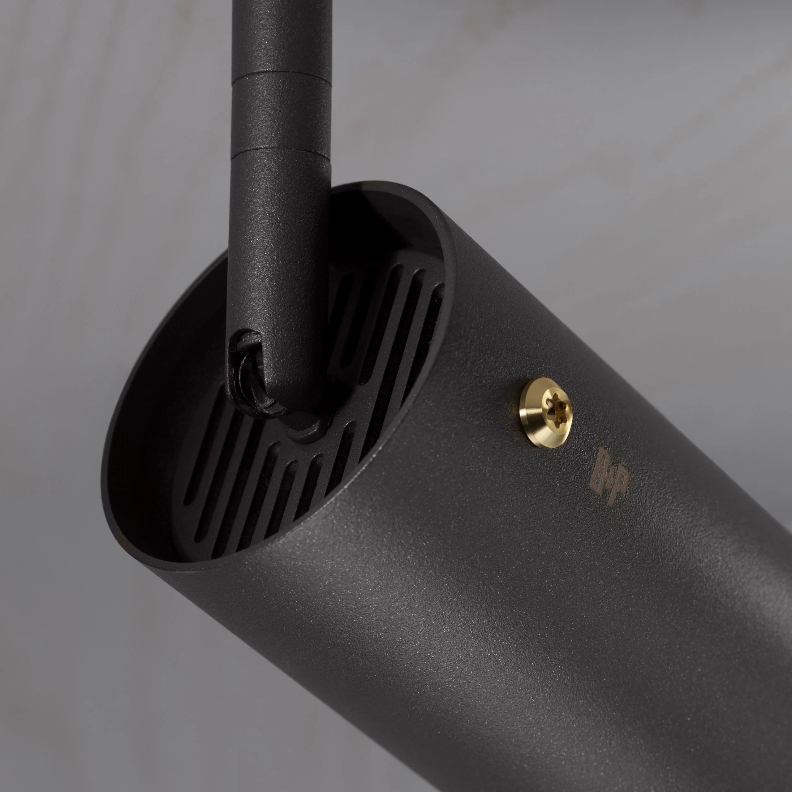 Buster & Punch Exhaust Spot - Linear - Graphite - Brass