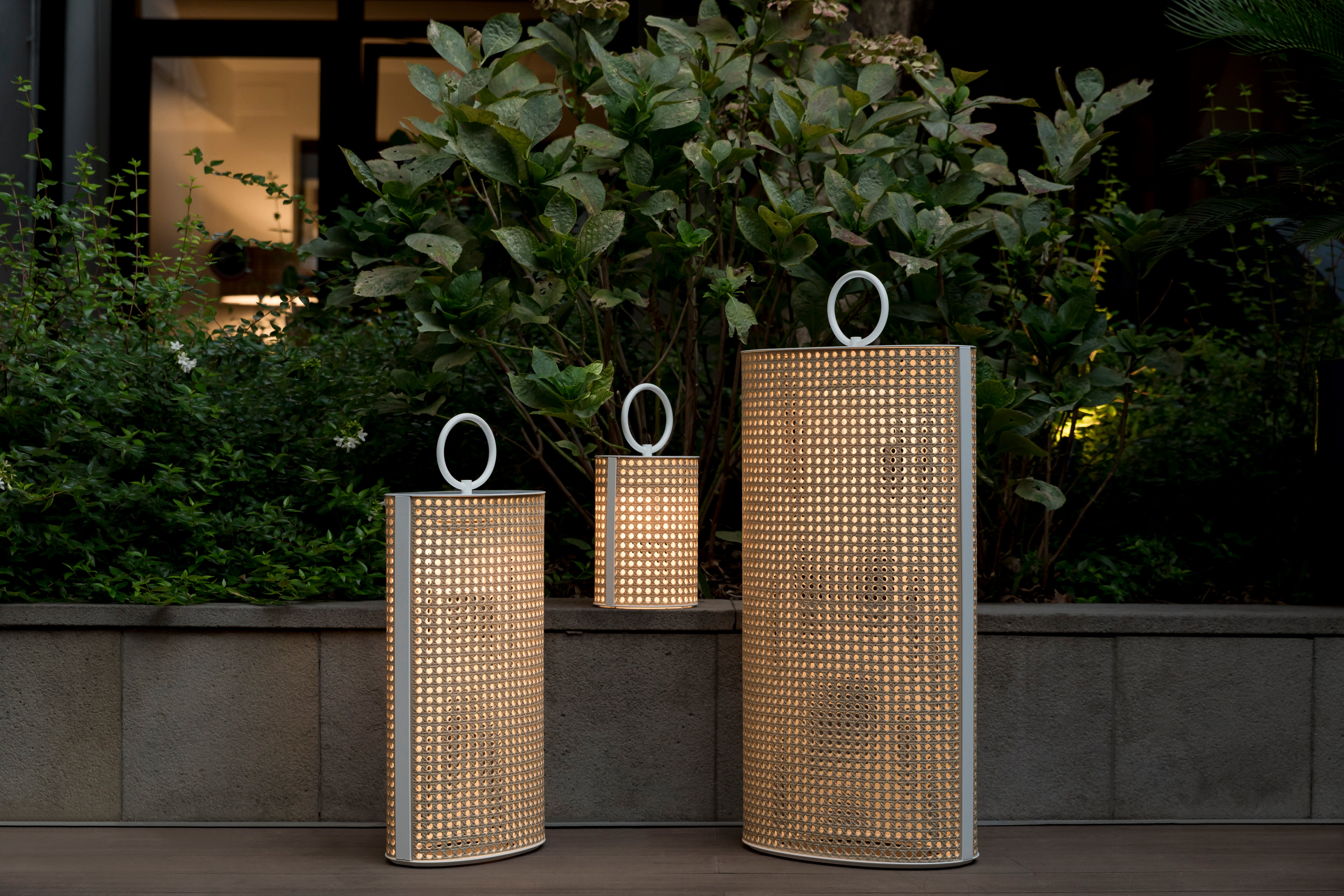Contardi Lighting Clara Outdoor IP65 Battery Floor Lamp - Large - Matt White Lacquered