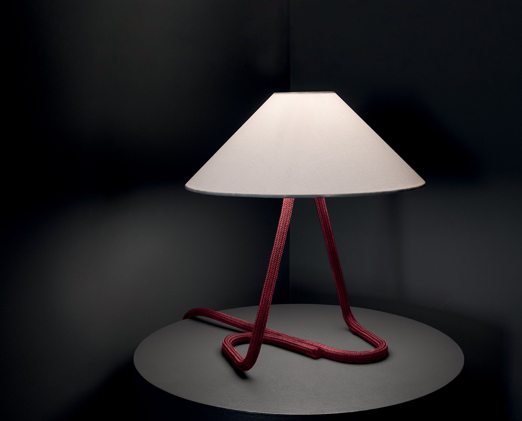 Contardi Hat Table Lamp - White Linen Diffuser - Japanese Red Rope Frame