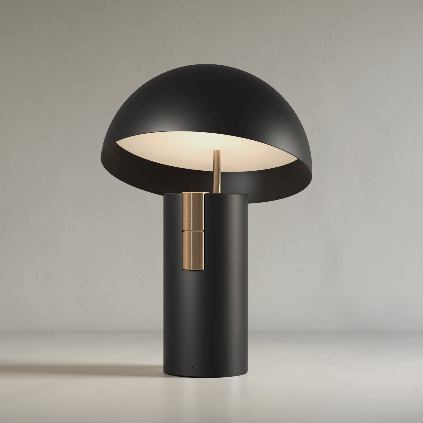 Jaune Studio Alto table light with speaker