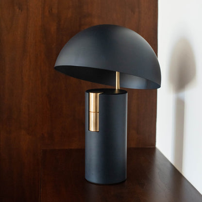 Jaune Studio Alto table light with speaker