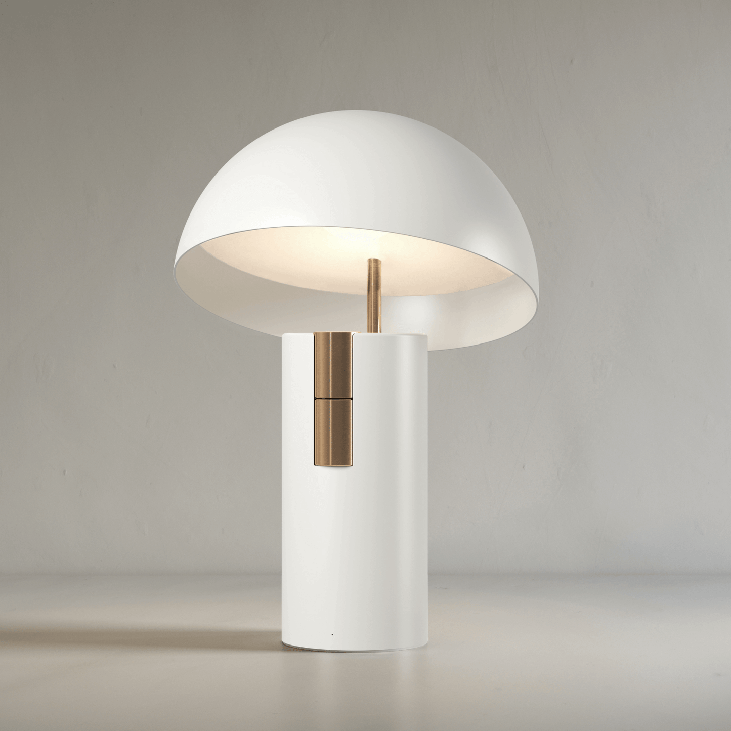 Jaune Studio Alto table light with speaker