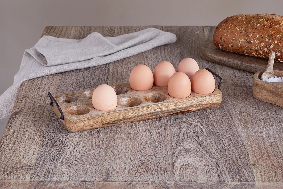 Nkuku - Anda Mango Wood Egg Holder - Natural