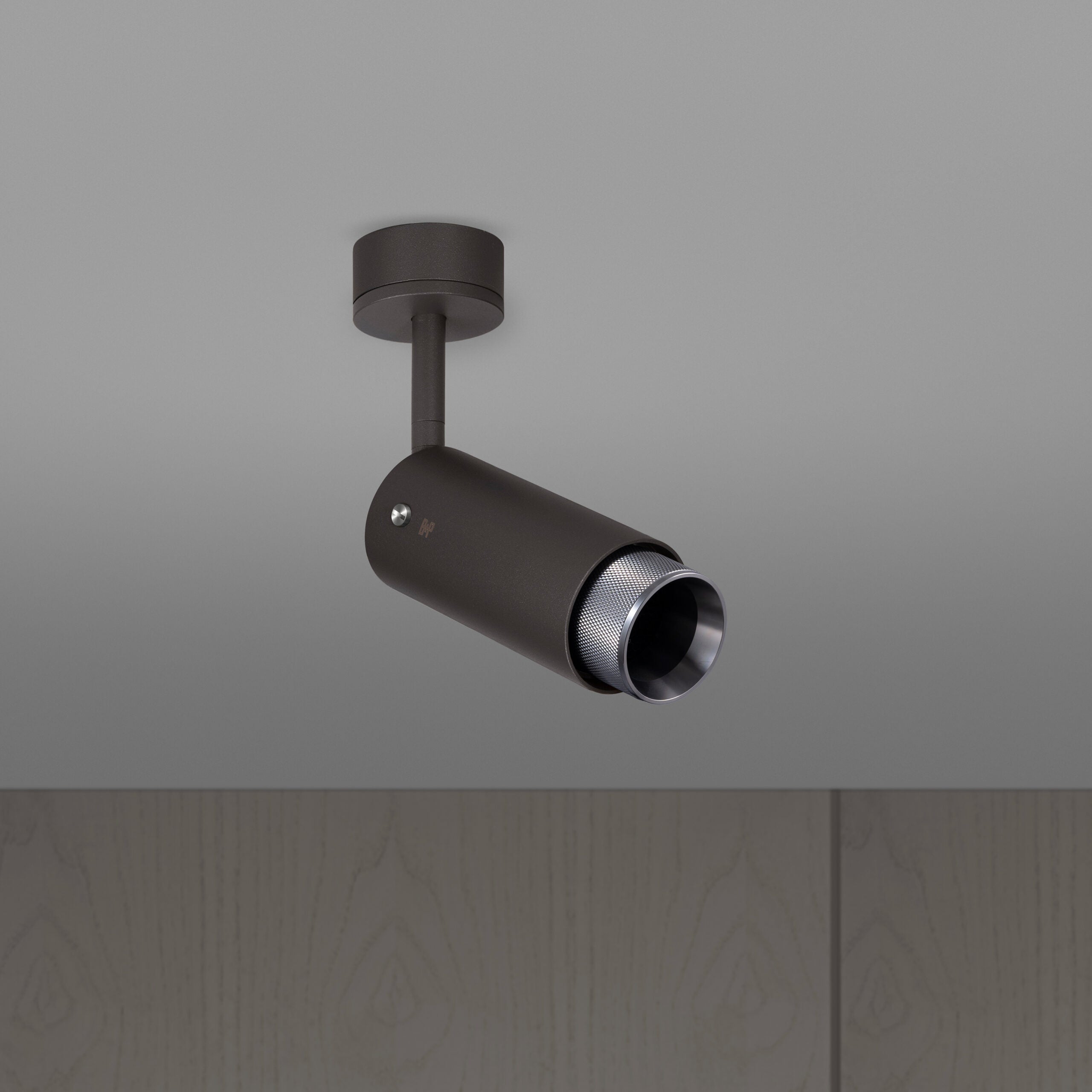 Buster & Punch Exhaust Spot - Cross - Graphite - Steel