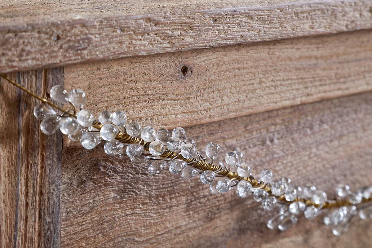 Nkuku - Danvi Glass Drop Garland - Brass & Clear