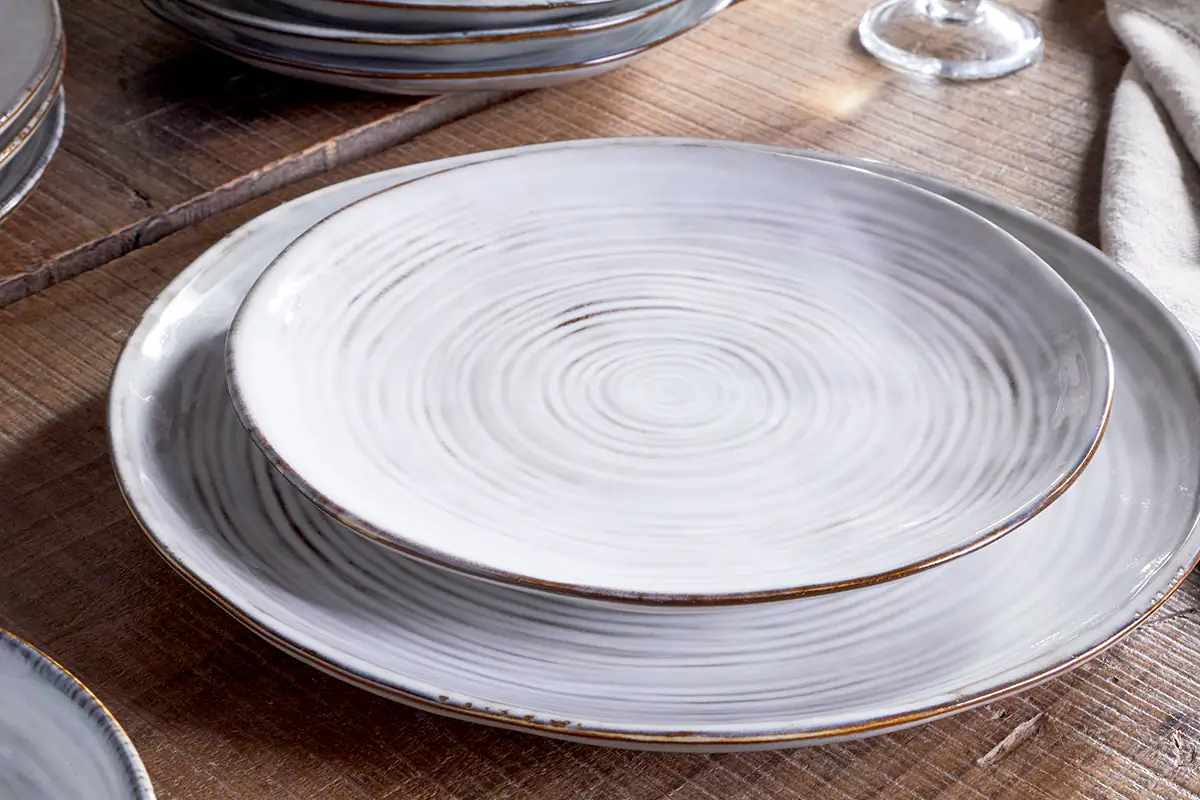 Nkuku - Dhanuk Ceramic Dinnerware Set - (Set of 12)