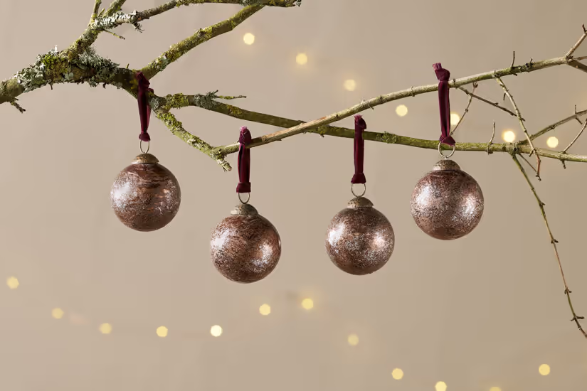 Nkuku - Darya Baubles - Antique Burgundy (Set of 4)