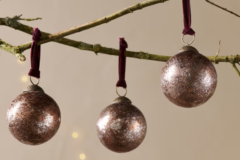 Nkuku - Darya Baubles - Antique Burgundy (Set of 4)