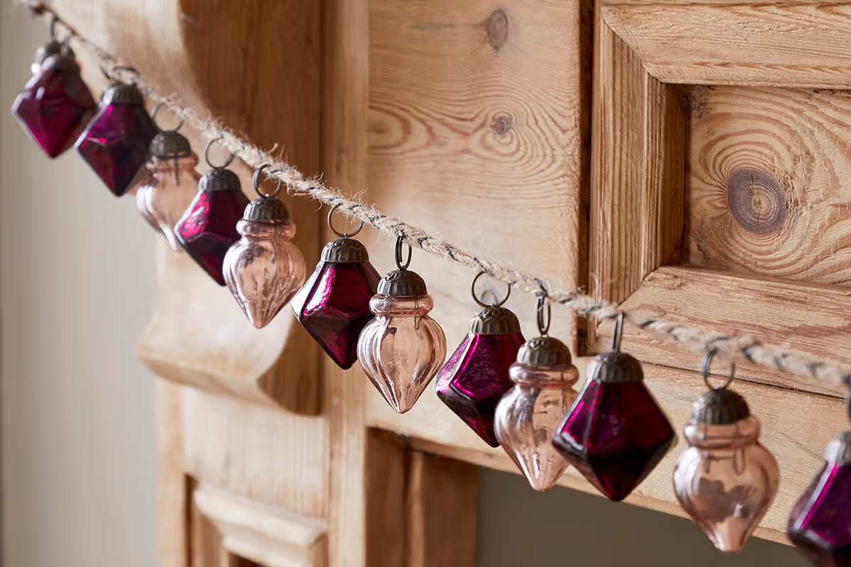 Nkuku - Ekiti Bauble Garland - Ruby & Copper
