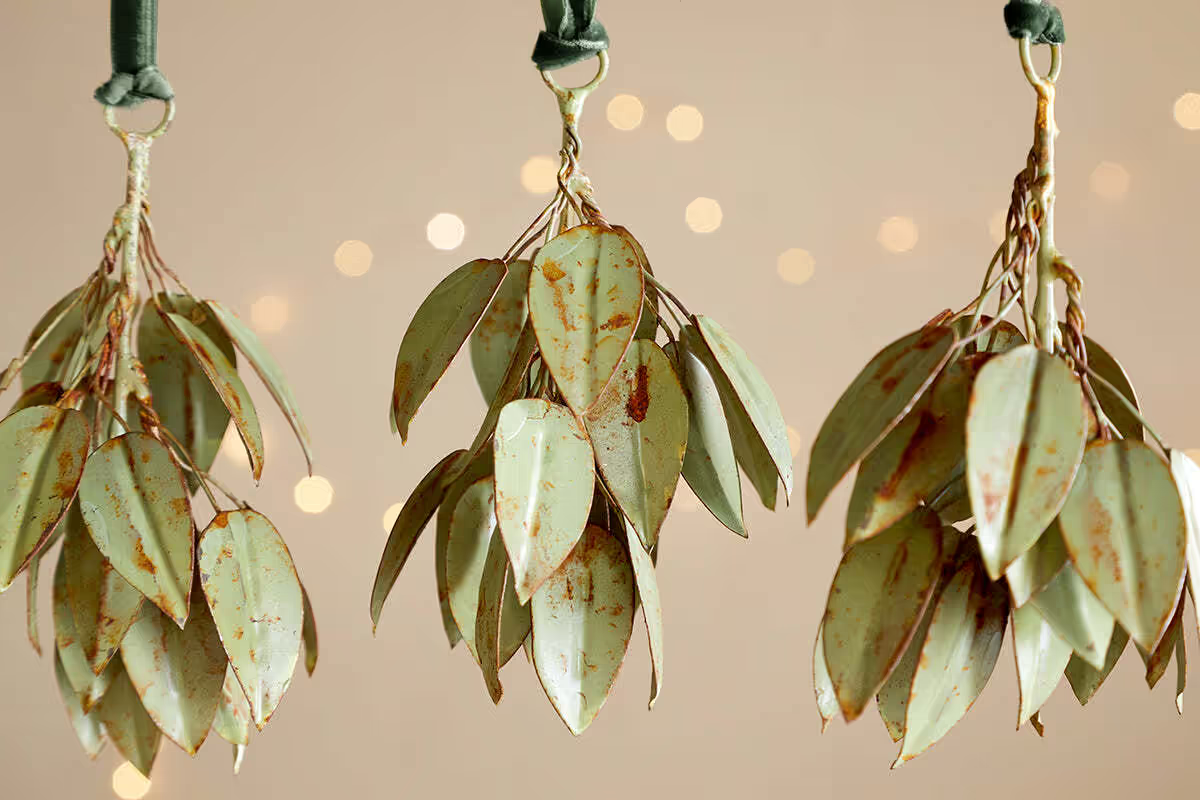 Nkuku - Geeti Baubles - Soft Green (Set of 4)