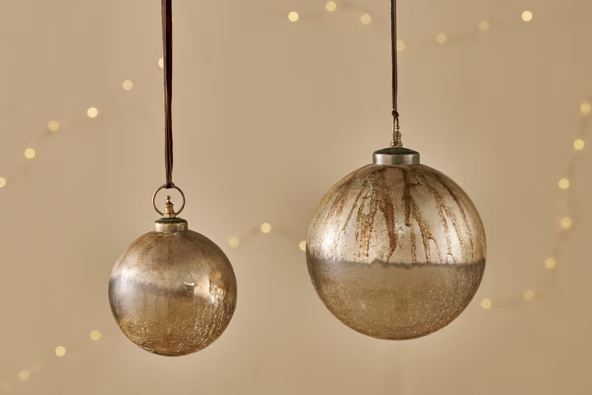 Nkuku - Konara Giant Bauble - Gold Crackle - Small